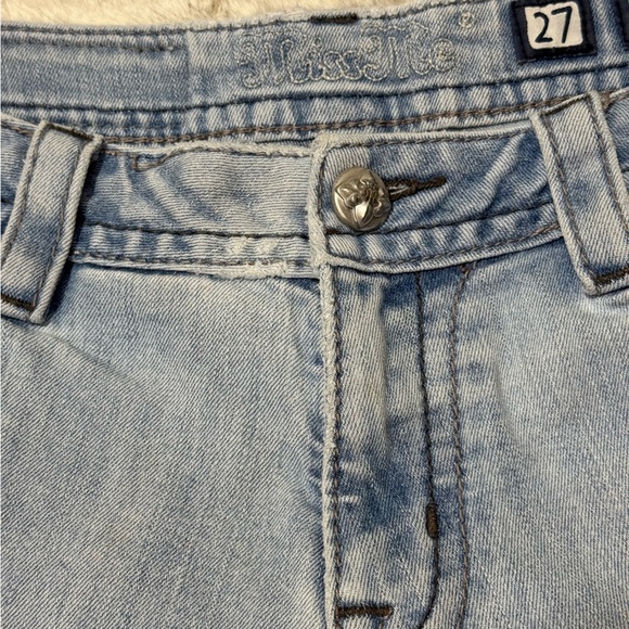 MISS ME BOYFRIEND CAPRI Women’s Distressed Straight Leg  Zipper JEANS SIZE 27 - Picture 6 of 16